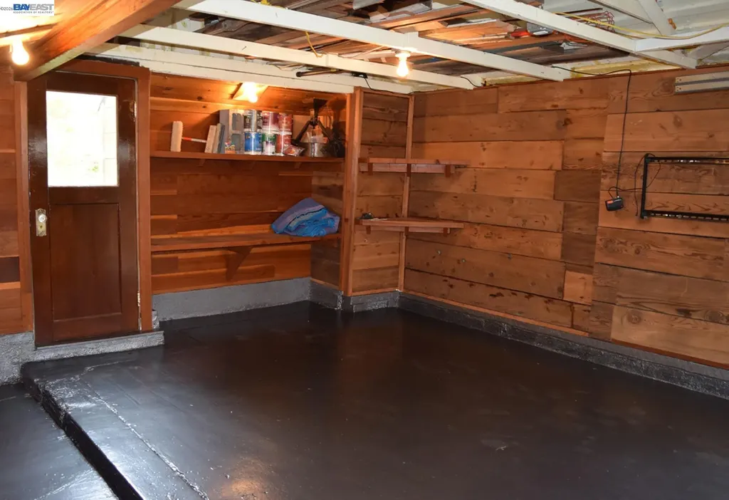2860 Jackson Street Alameda CA 94501