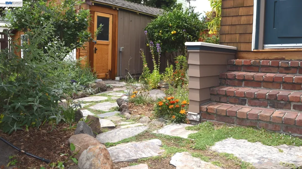 2860 Jackson Street Alameda CA 94501