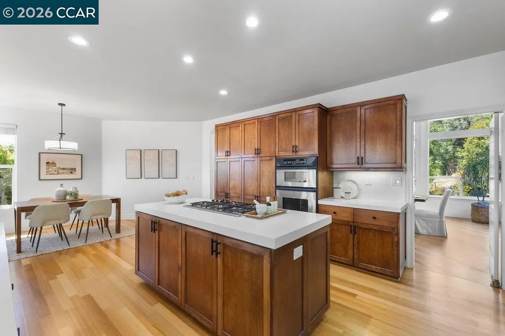 20 Monte Crest Court Walnut Creek CA 94595