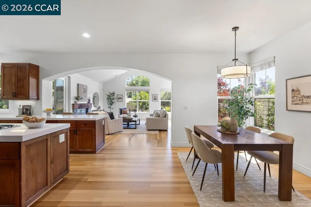 20 Monte Crest Court Walnut Creek CA 94595