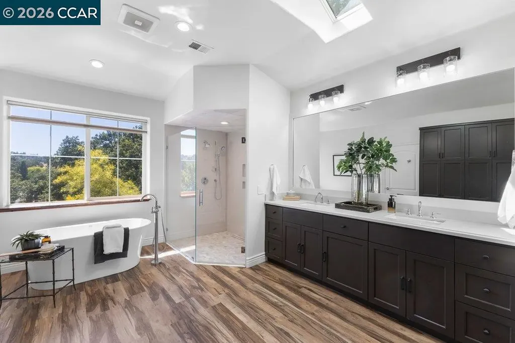 20 Monte Crest Court Walnut Creek CA 94595
