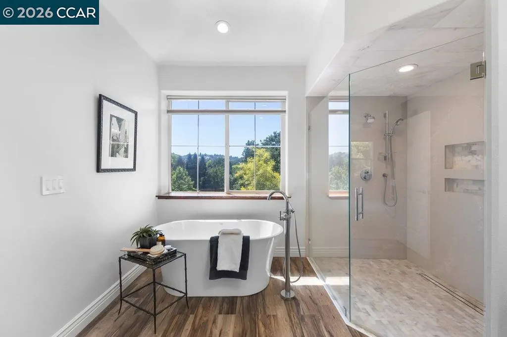 20 Monte Crest Court Walnut Creek CA 94595
