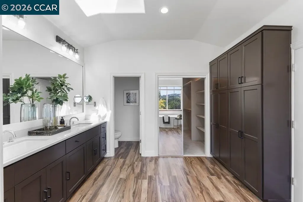 20 Monte Crest Court Walnut Creek CA 94595