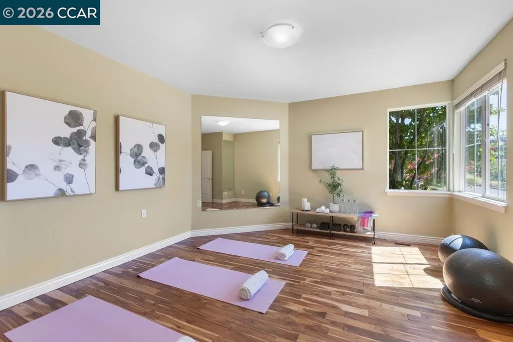 20 Monte Crest Court Walnut Creek CA 94595