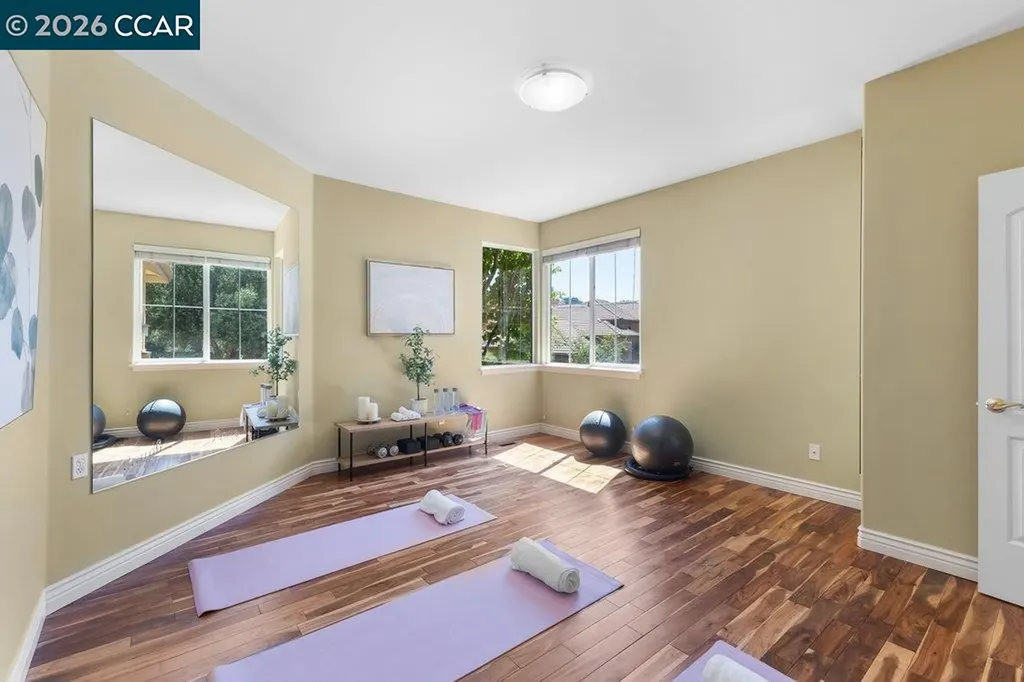20 Monte Crest Court Walnut Creek CA 94595