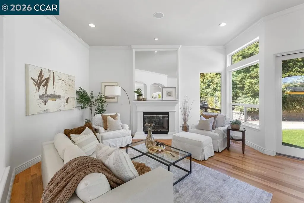 20 Monte Crest Court Walnut Creek CA 94595