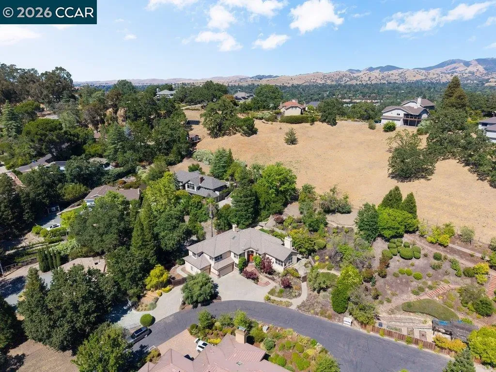20 Monte Crest Court Walnut Creek CA 94595