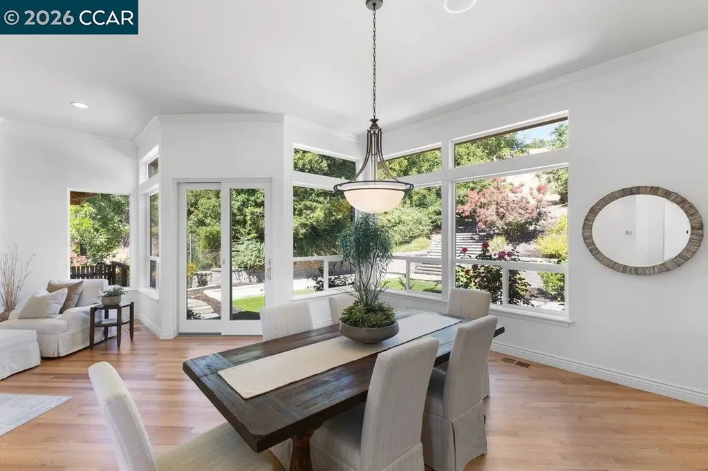 20 Monte Crest Court Walnut Creek CA 94595
