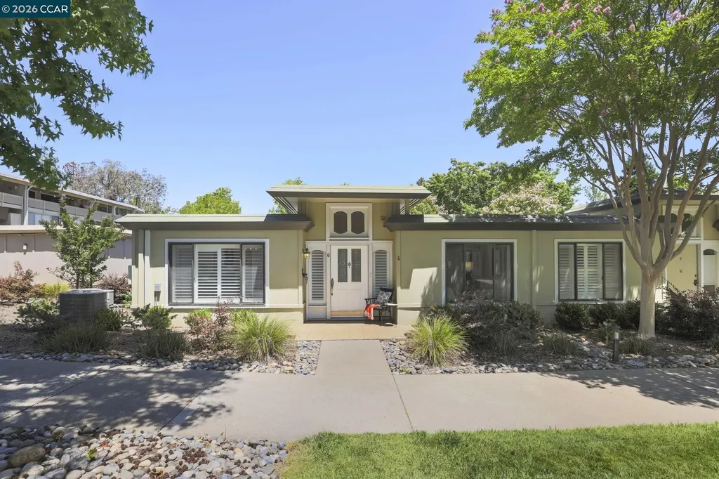 1209 Oakmont Drive #6 Walnut Creek CA 94595