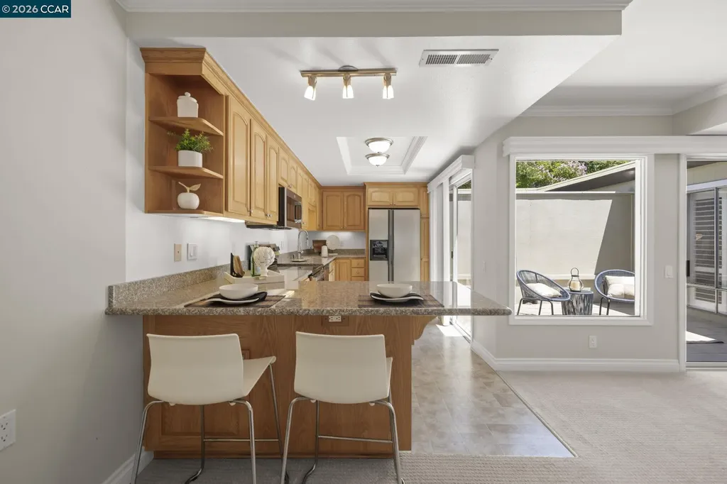 1209 Oakmont Drive #6 Walnut Creek CA 94595
