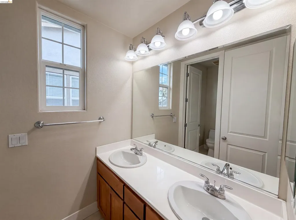 4467 Maybeck Terrace Fremont CA 94536