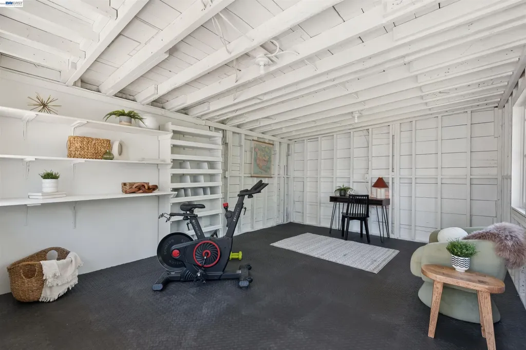 15915 Via Toledo San Lorenzo CA 94580