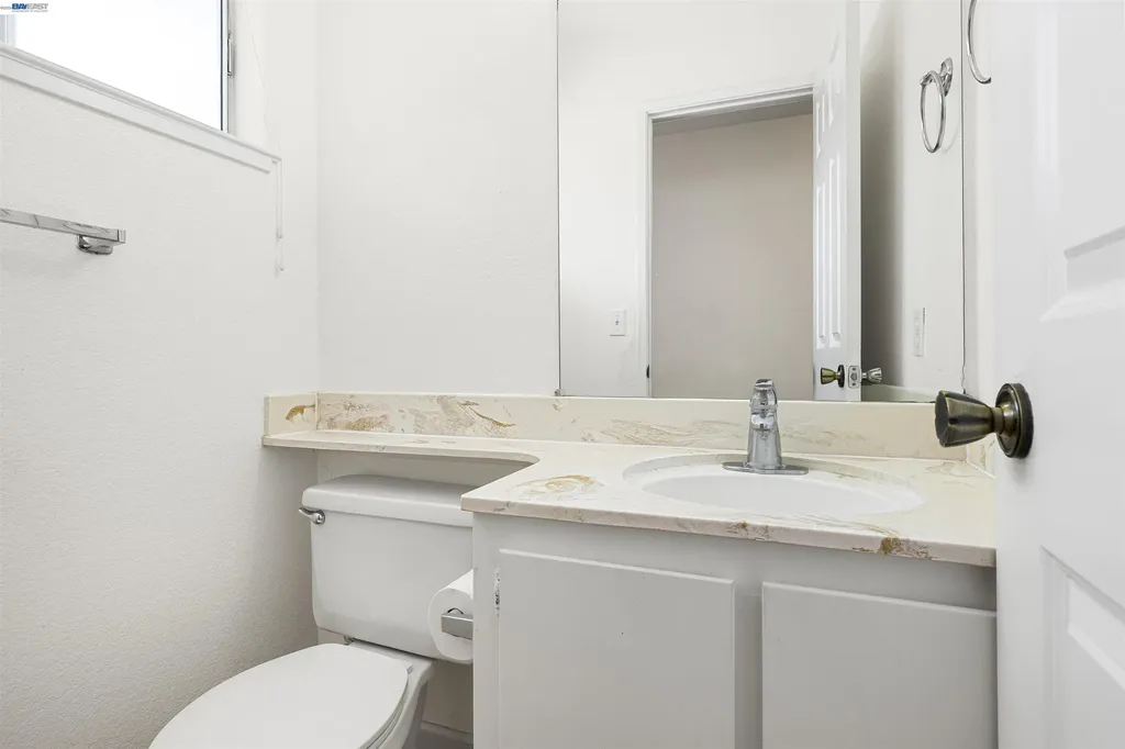 7552 Silvertree Lane Dublin CA 94568