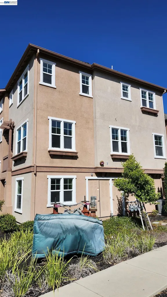 3803 Branding Iron Place Dublin CA 94568