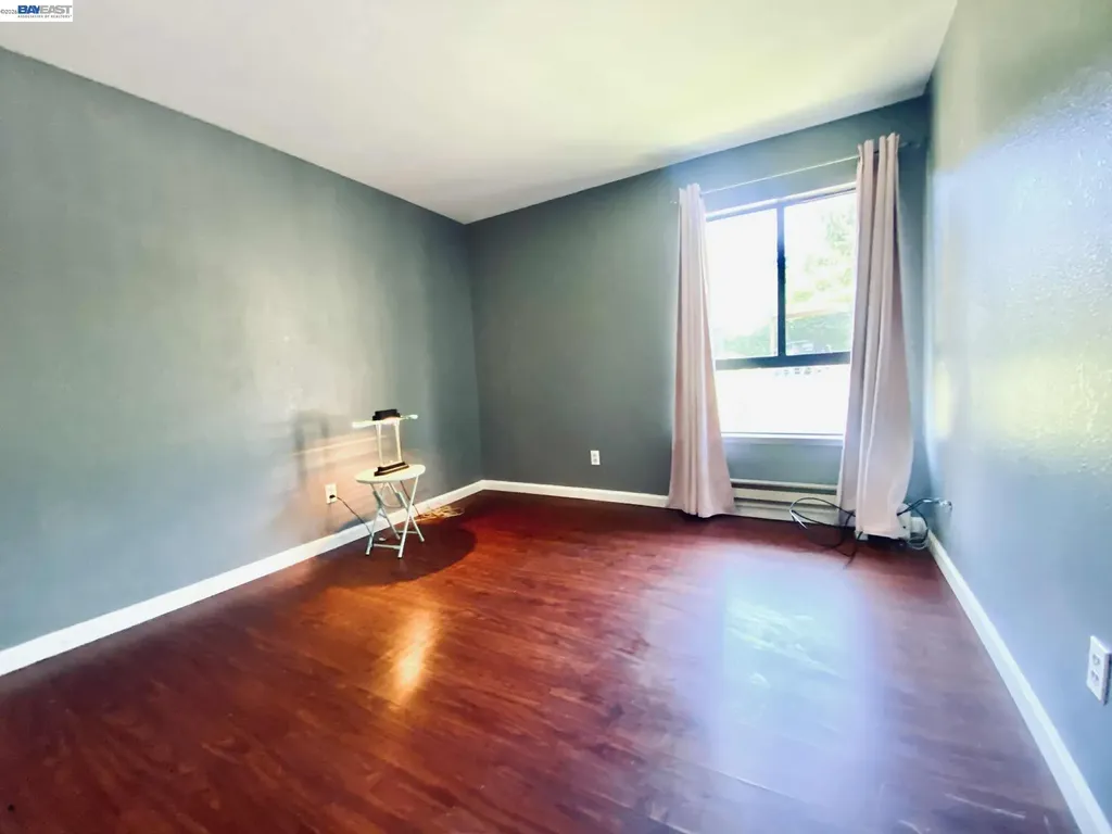 2505 Miramar Avenue Castro Valley CA 94546