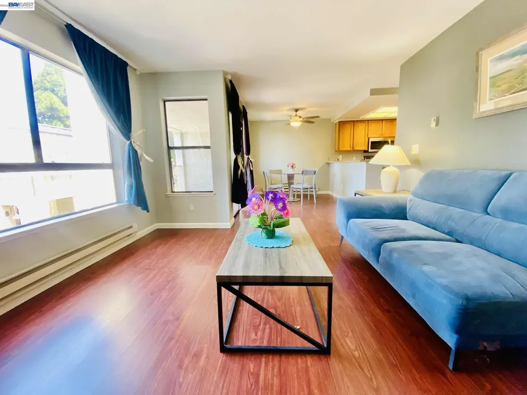 2505 Miramar Avenue Castro Valley CA 94546
