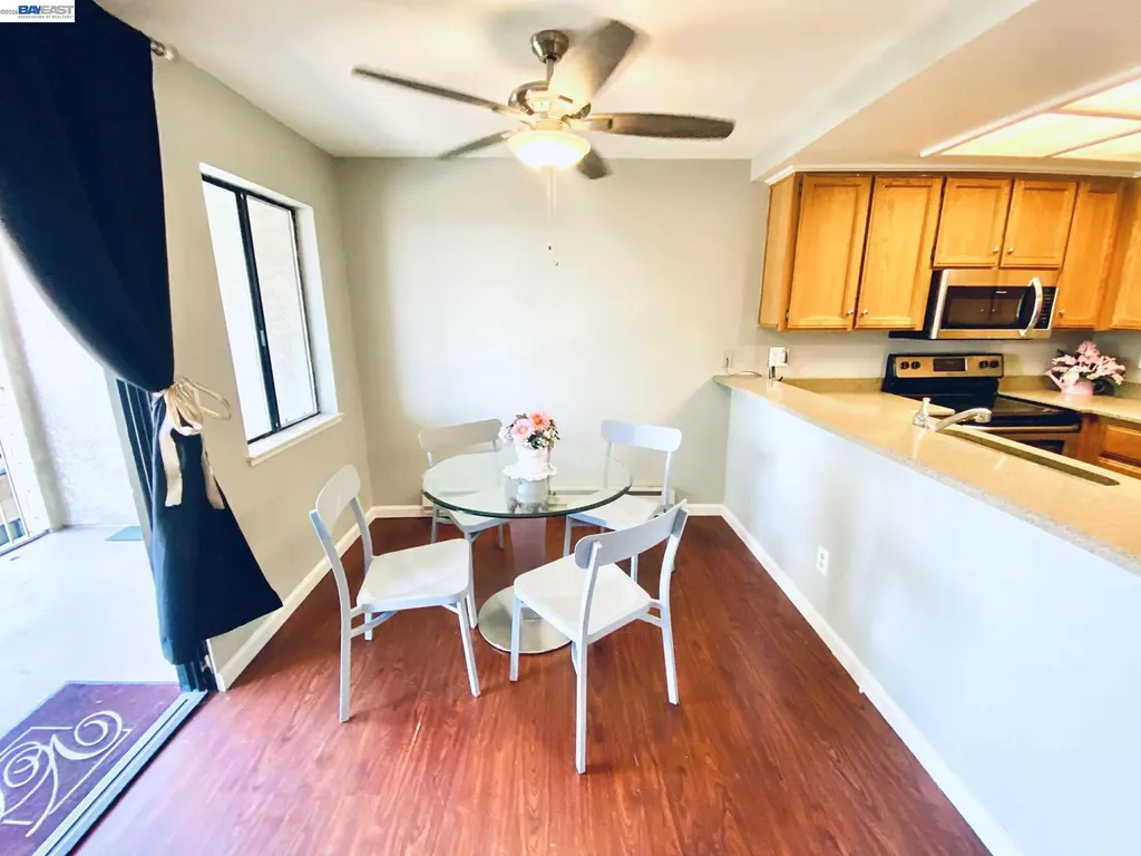 2505 Miramar Avenue Castro Valley CA 94546