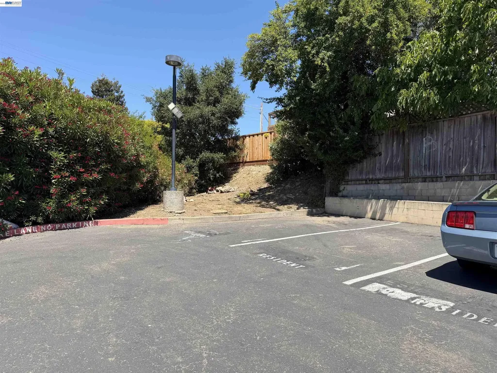 2505 Miramar Avenue Castro Valley CA 94546