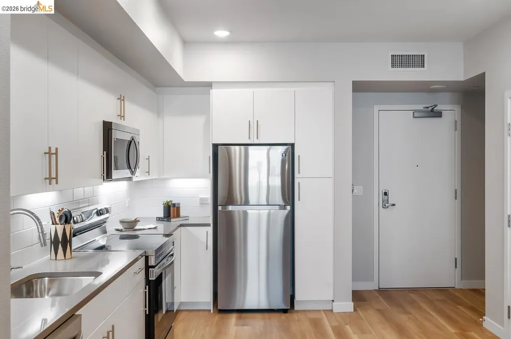 260 Brooklyn Basin Way Oakland CA 94606