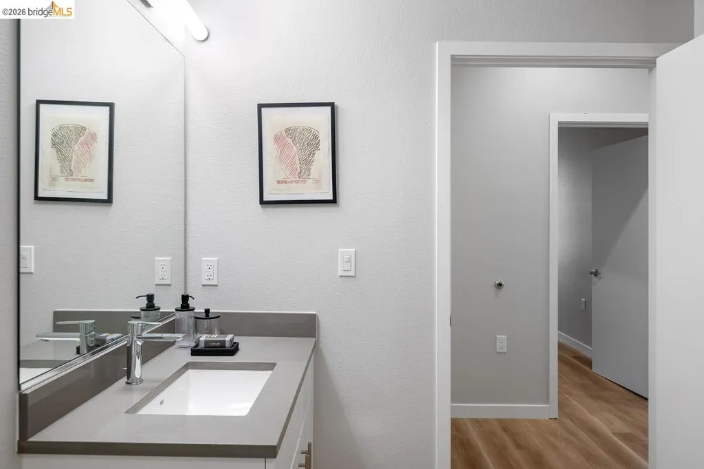 260 Brooklyn Basin Way Oakland CA 94606