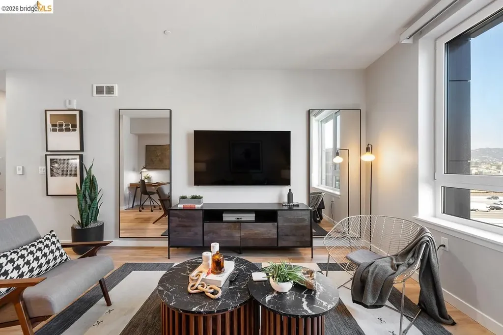 260 Brooklyn Basin Way Oakland CA 94606