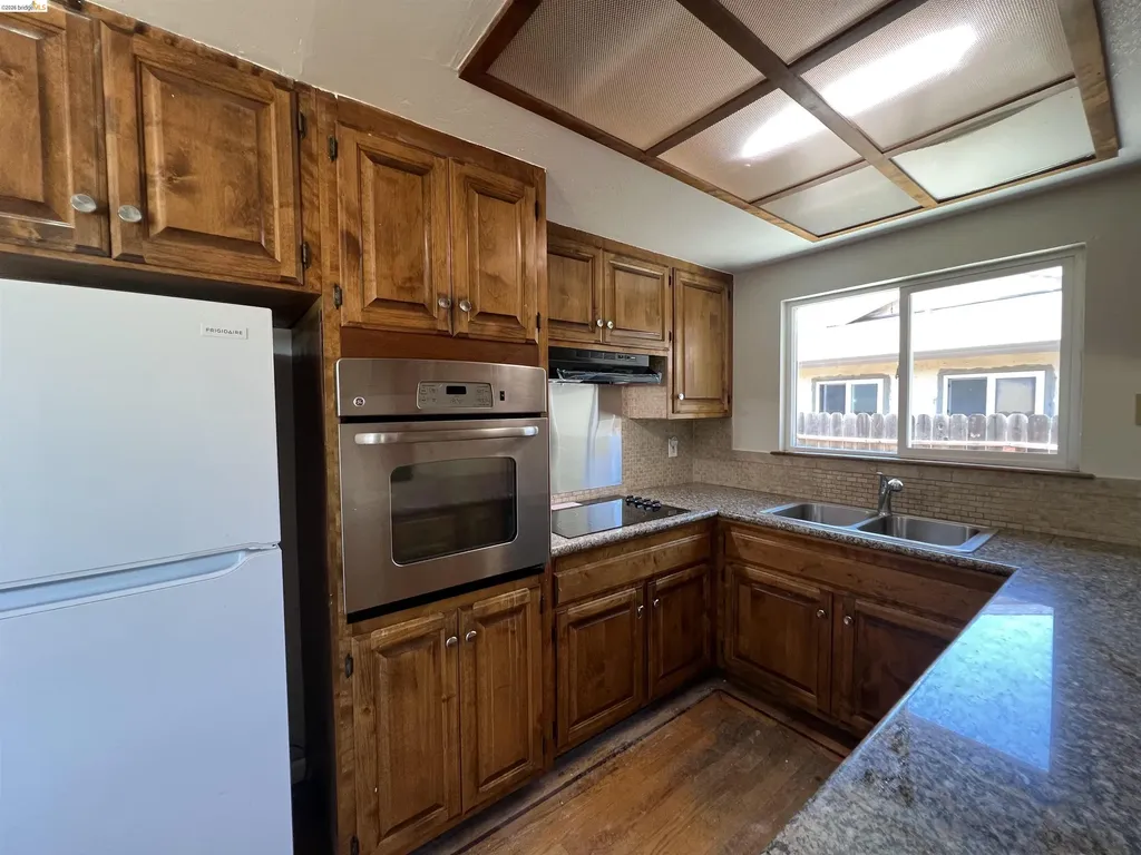 2467 Tanager Circle Concord CA 94520
