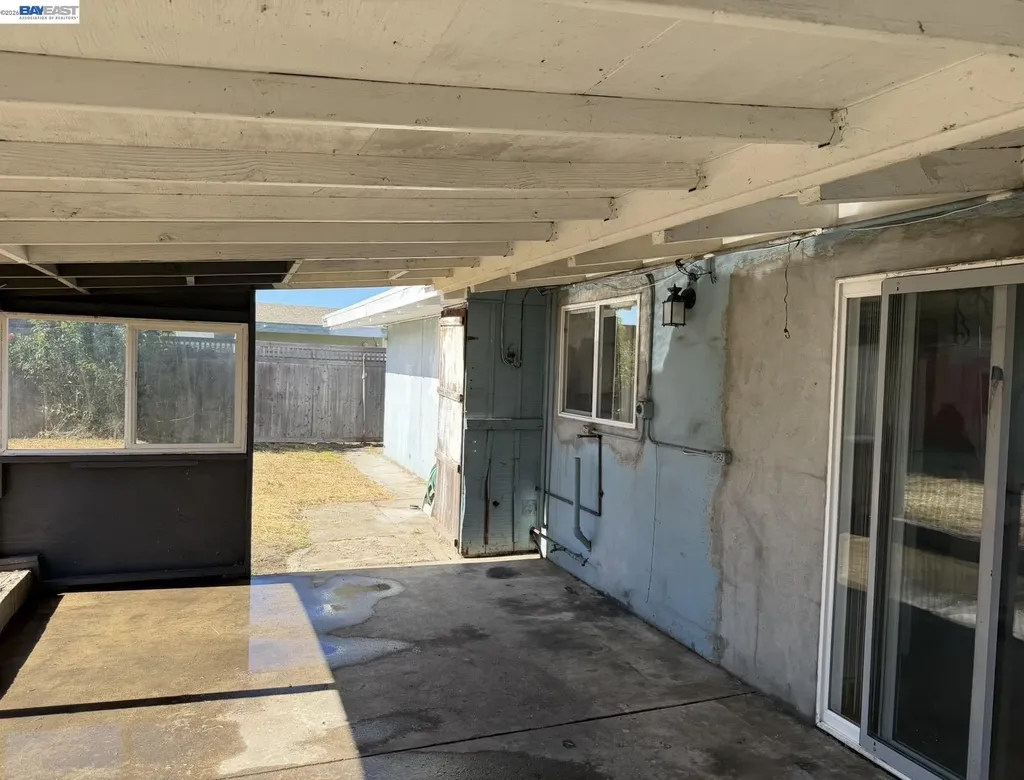 27741 Havana Avenue Hayward CA 94544