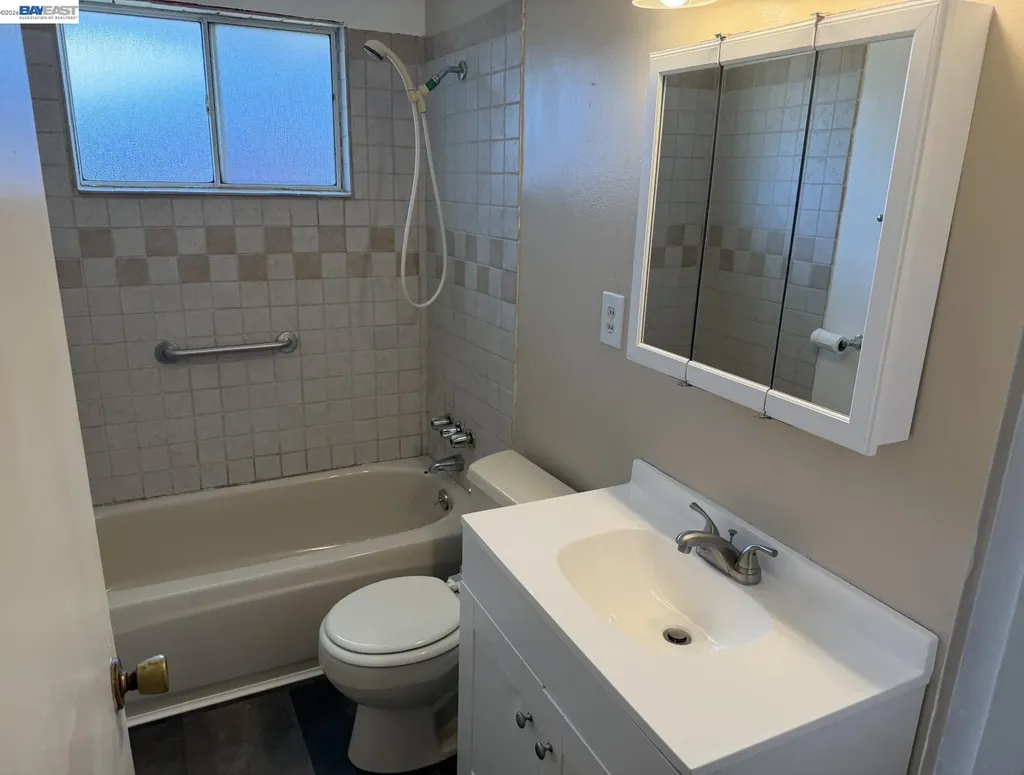 27741 Havana Avenue Hayward CA 94544