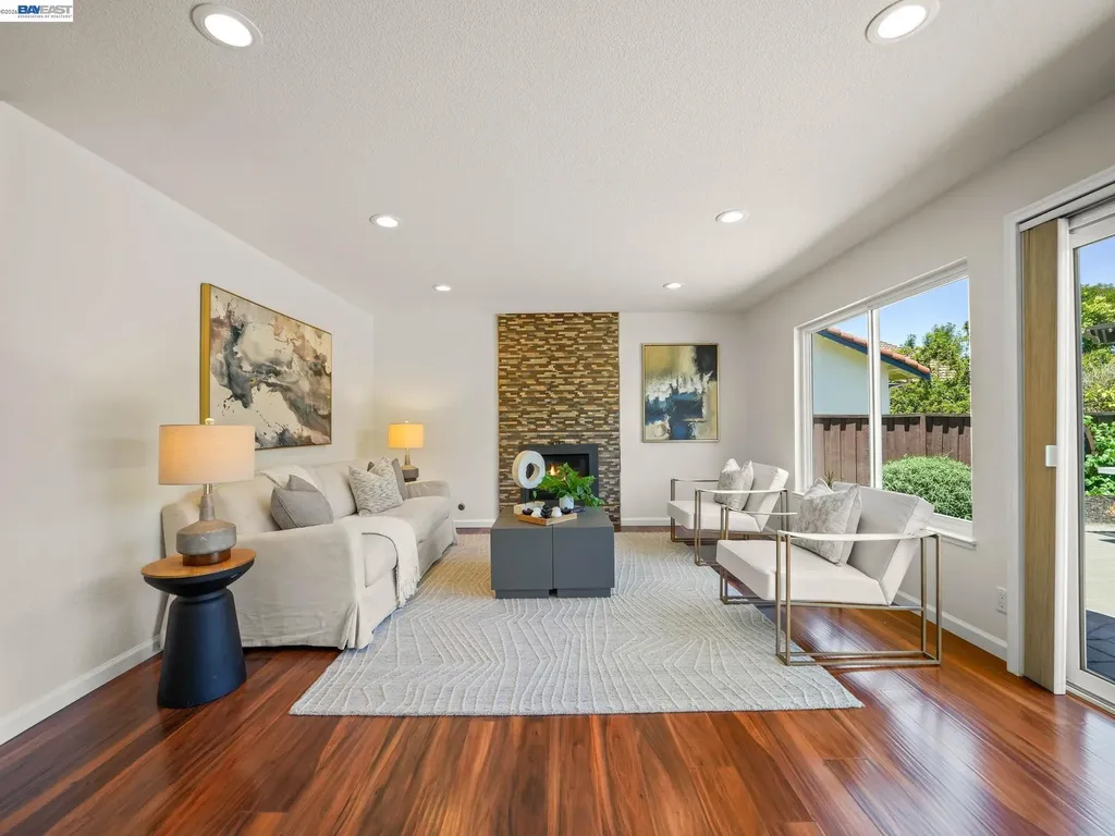 33590 Quail Run Road Fremont CA 94555