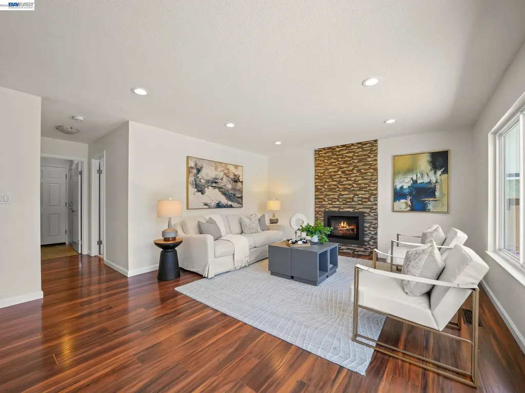 33590 Quail Run Road Fremont CA 94555
