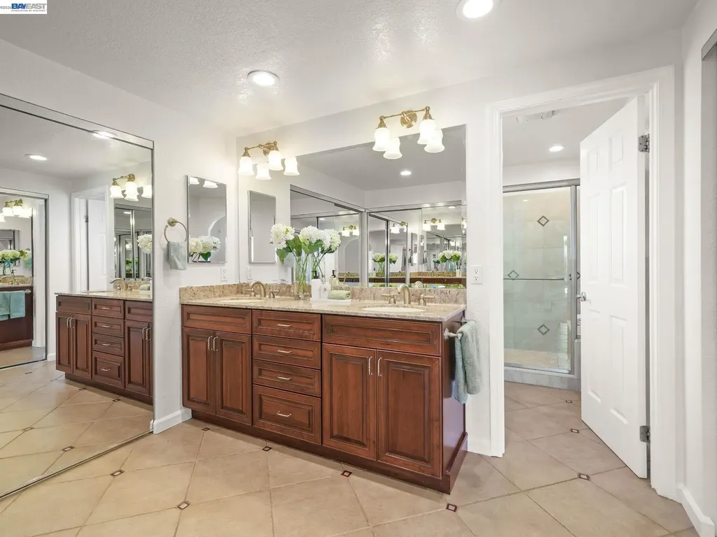 33590 Quail Run Road Fremont CA 94555