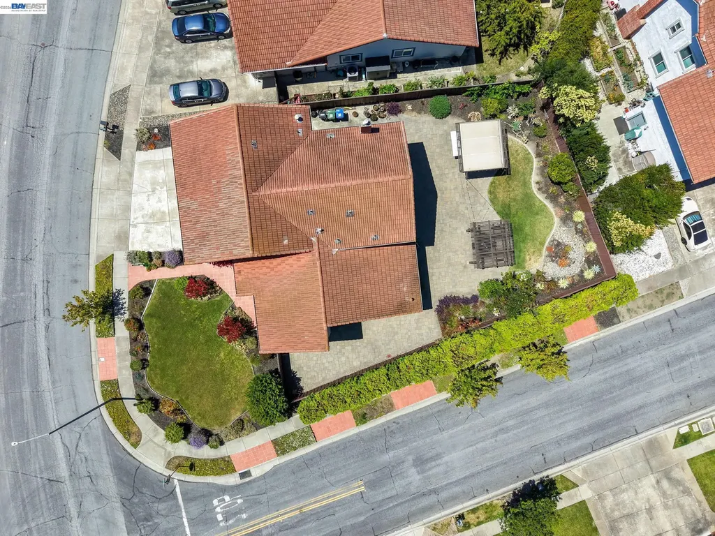 33590 Quail Run Road Fremont CA 94555
