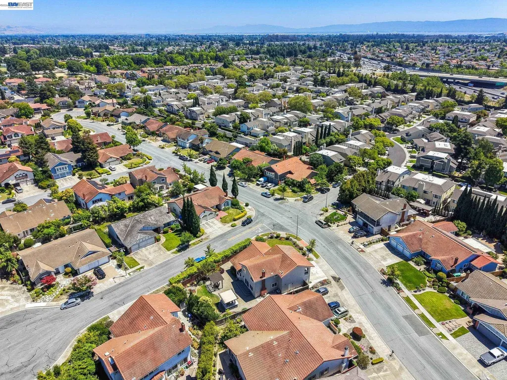 33590 Quail Run Road Fremont CA 94555