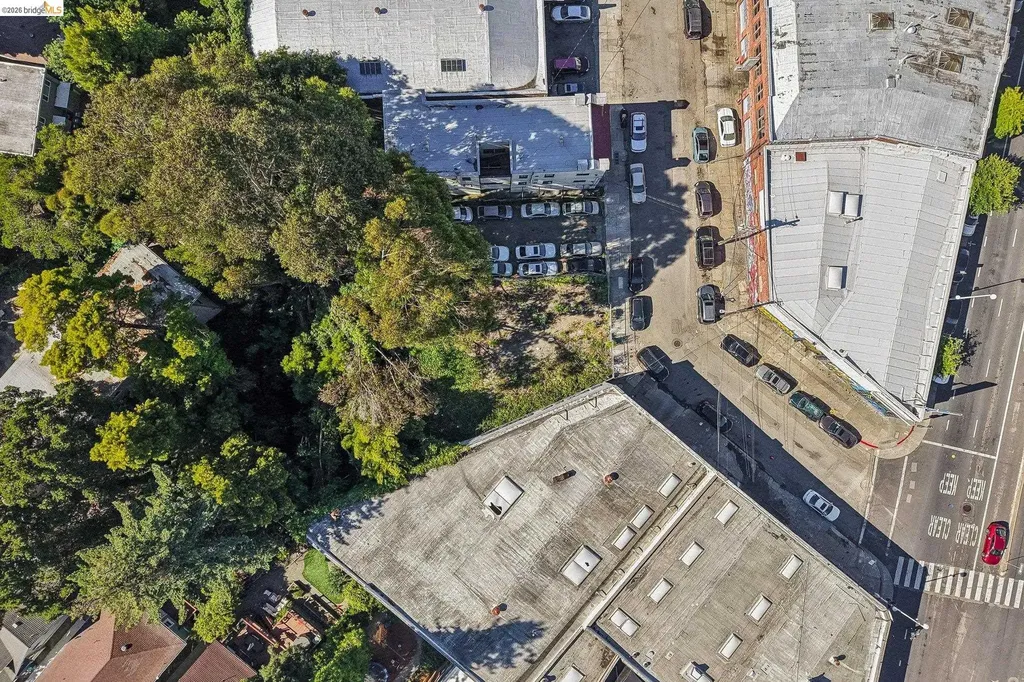 3070 Brook Street Oakland CA 94611
