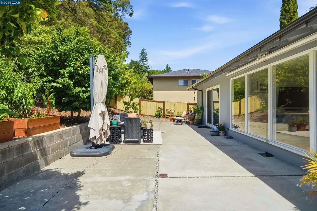 2297 Johanna Court Pinole CA 94564
