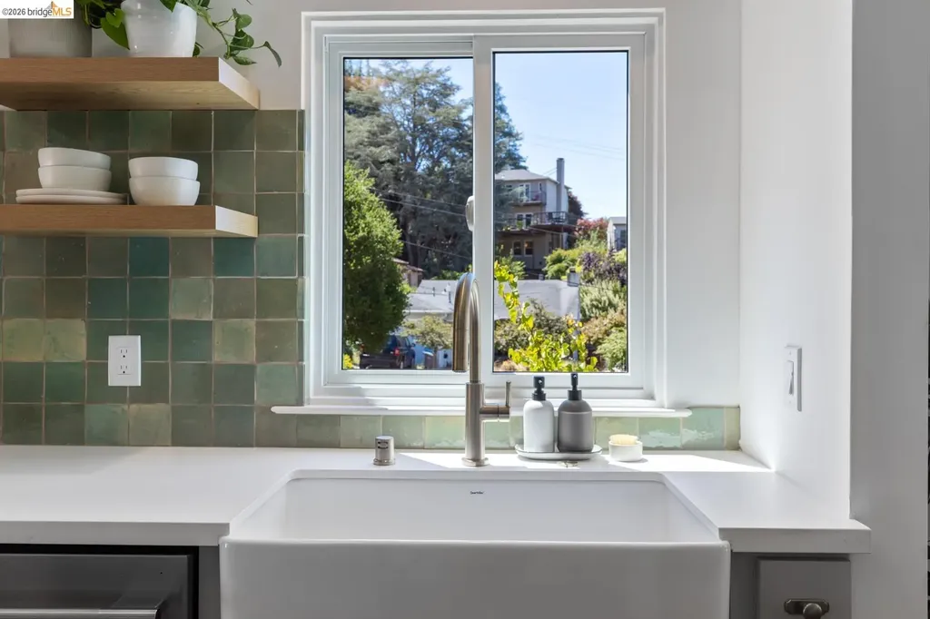 371 Rugby Avenue Berkeley CA 94708
