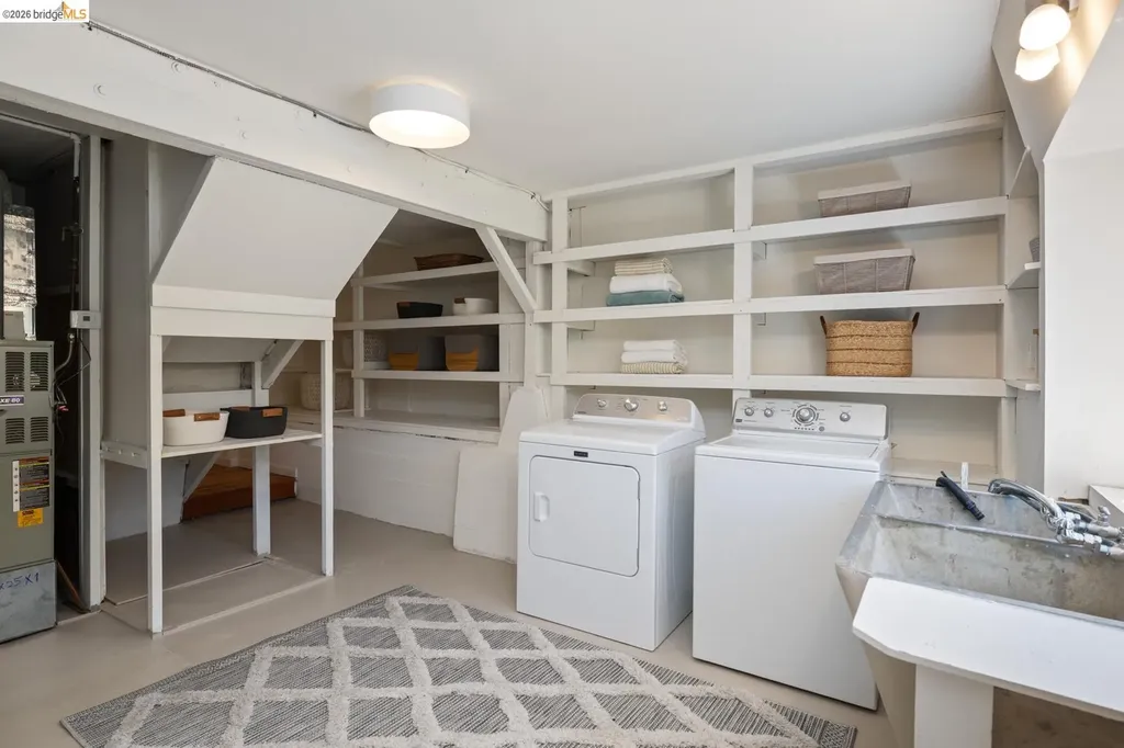 371 Rugby Avenue Berkeley CA 94708