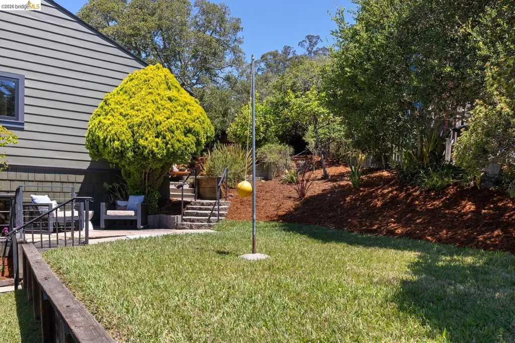 371 Rugby Avenue Berkeley CA 94708
