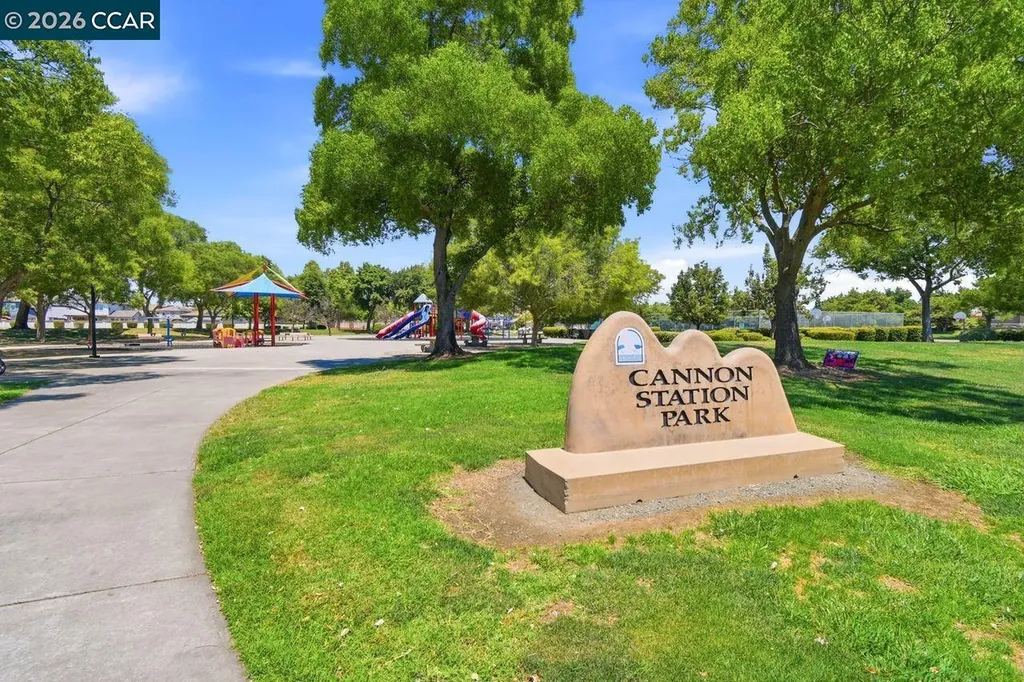 897 Sapphire Circle Vacaville CA 95687