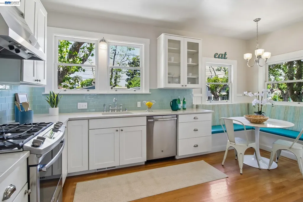 1344 Saint Charles Street Alameda CA 94501