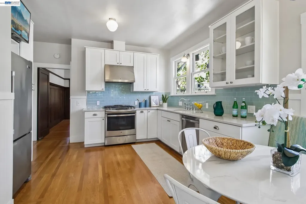 1344 Saint Charles Street Alameda CA 94501