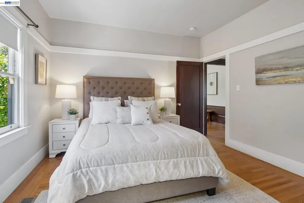 1344 Saint Charles Street Alameda CA 94501