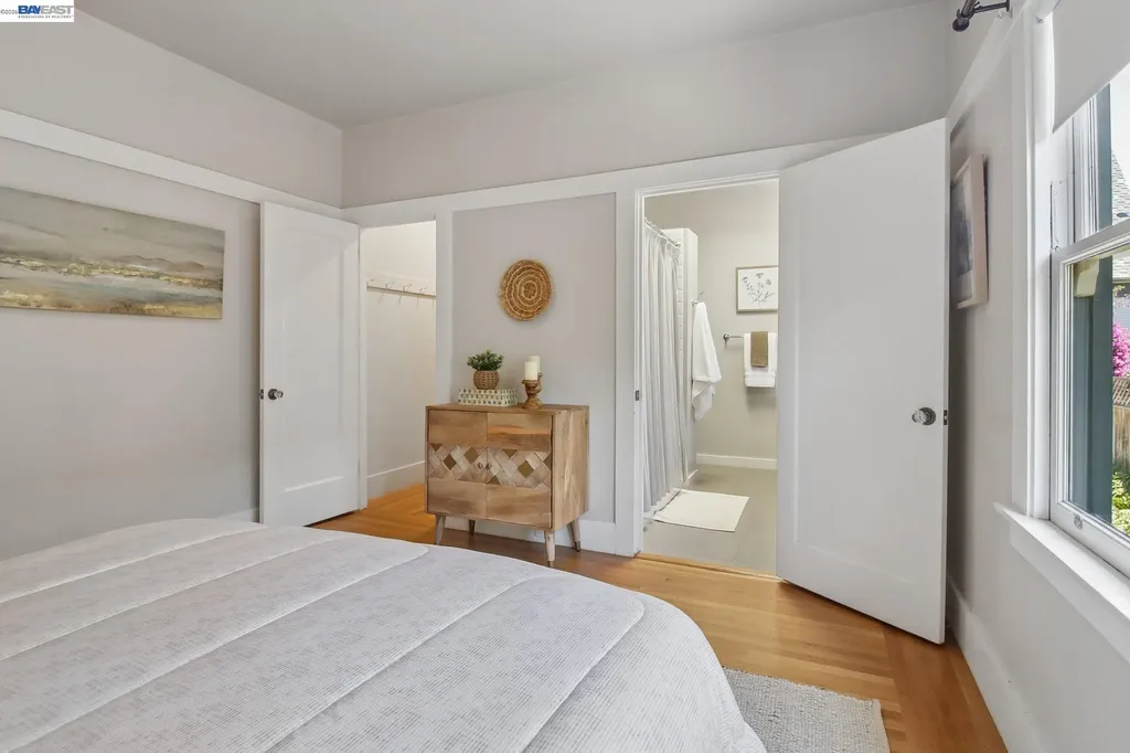 1344 Saint Charles Street Alameda CA 94501