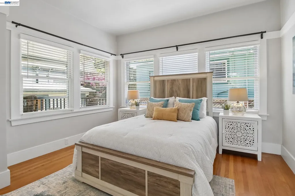 1344 Saint Charles Street Alameda CA 94501