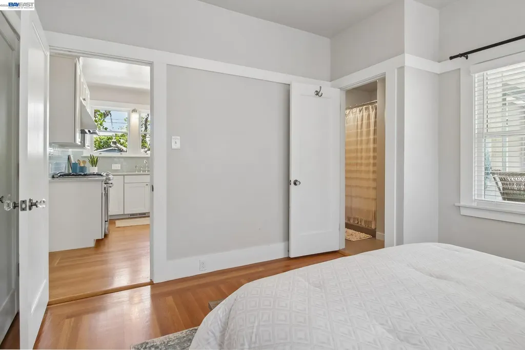1344 Saint Charles Street Alameda CA 94501