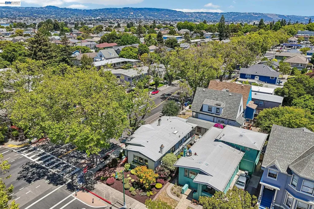 1344 Saint Charles Street Alameda CA 94501