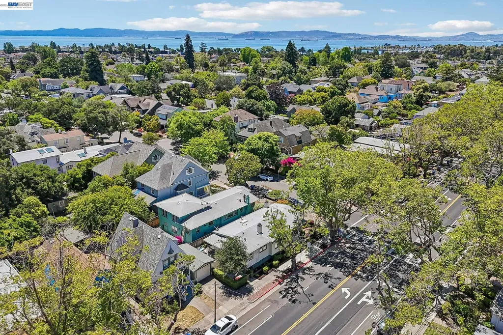 1344 Saint Charles Street Alameda CA 94501