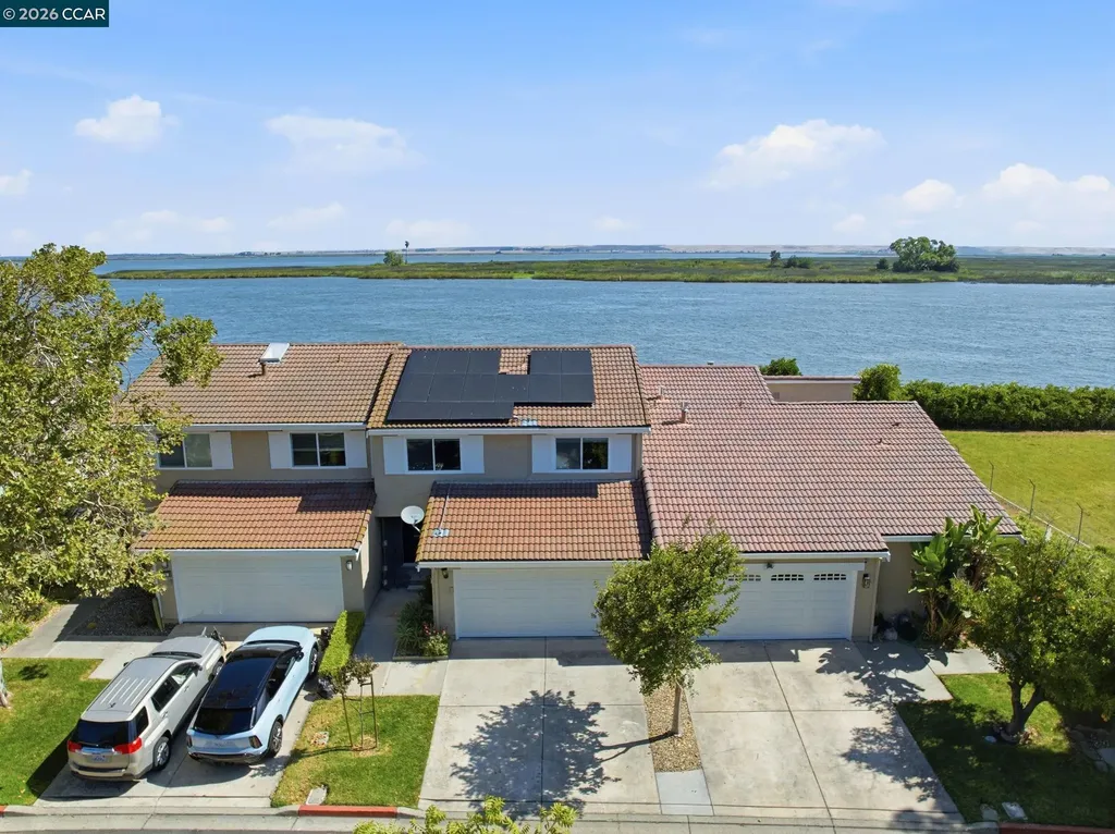 46 Edgewater Place Pittsburg CA 94565