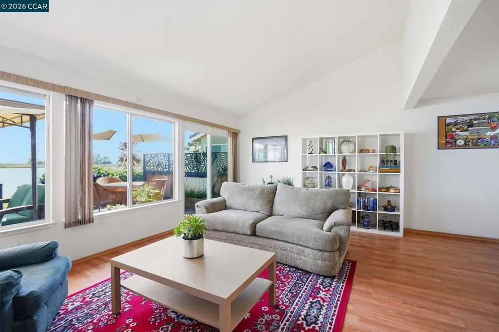 46 Edgewater Place Pittsburg CA 94565