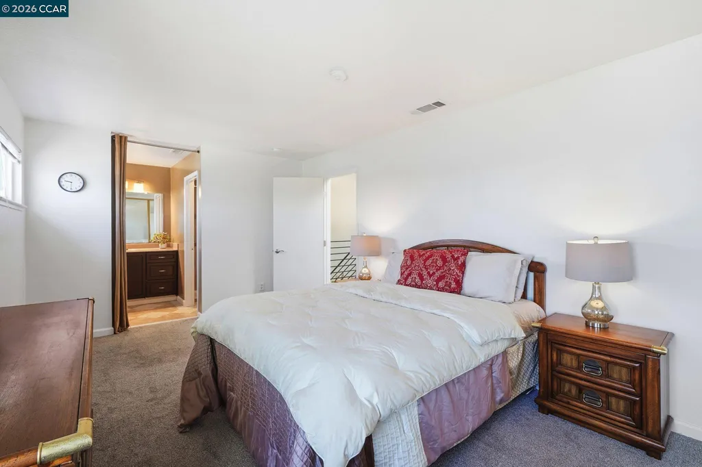 46 Edgewater Place Pittsburg CA 94565